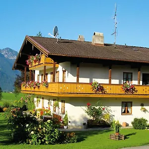 Gaestehaus Sterrhaeusl - Chiemgau Karte Gasthuis